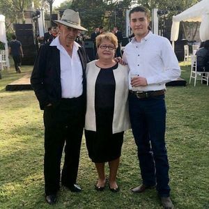 Meet your Posher, Chris